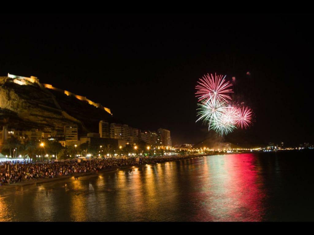 Stunning Sea View Apartment Alicante Ngoại thất bức ảnh